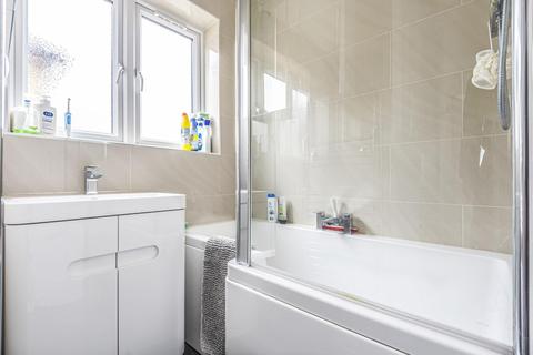 82 Constance Crescent, Bromley, BR2 7QQ