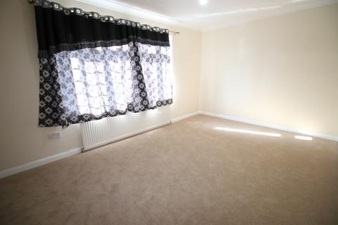 3 bedroom flat to rent, Willowbrook Road, Staines-upon-Thames, Surrey, TW19