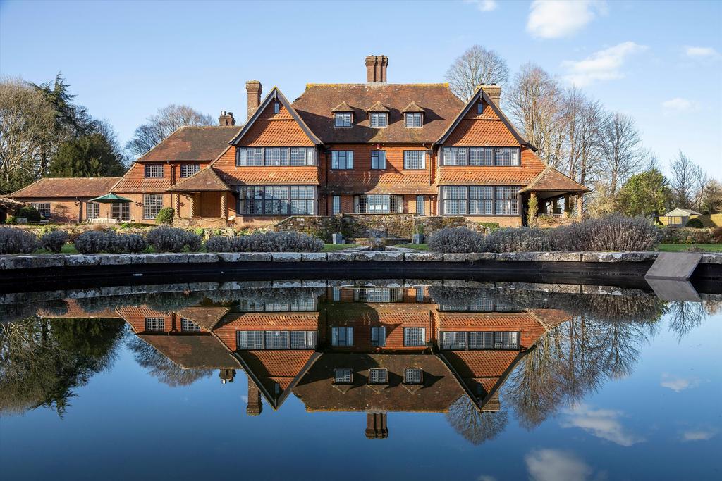 Sparsholt, Winchester, Hampshire, SO21 7 bed detached house for sale