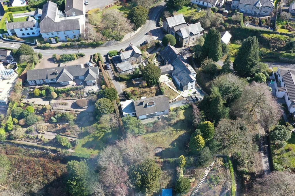 Redhills Road, Arnside, Cumbria, LA5 0AU 2 bed detached bungalow £450,000