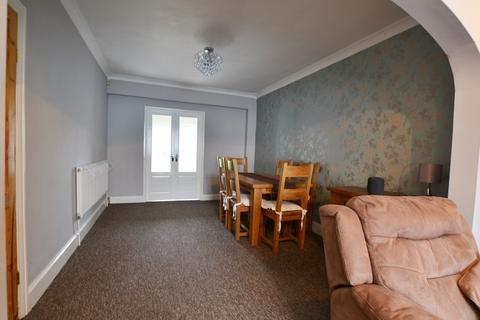 125 Stroud Road, Shirley, Solihull, B90 2JX