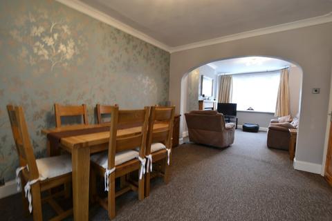 125 Stroud Road, Shirley, Solihull, B90 2JX