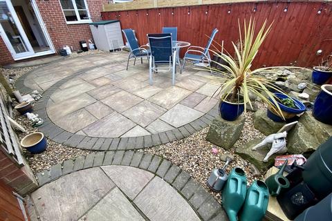 12 Edgecote Close, Manchester, M22 4UT