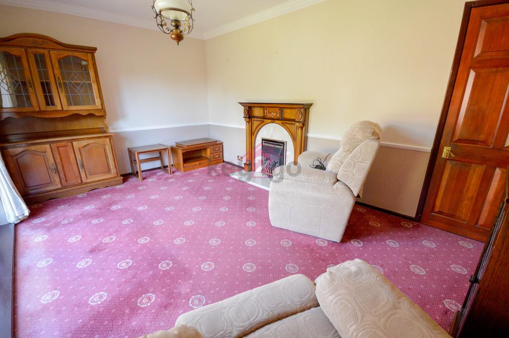 Ash Crescent, Eckington, Sheffield, S21 2 bed semidetached house £