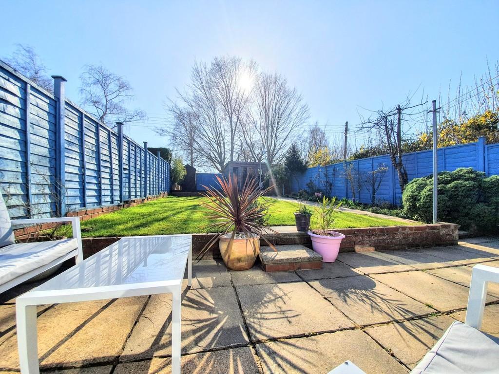 Beech Grove, Haverhill 2 bed end of terrace house £249,995