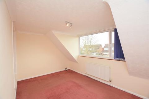 53 Weavers Way, Ashford, TN23 5DY