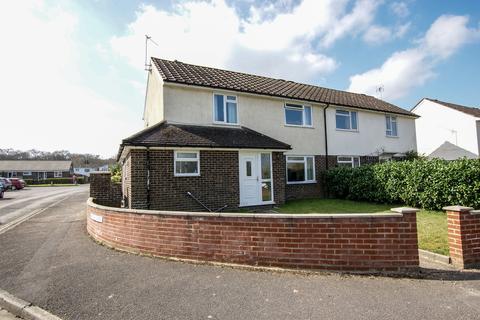 19 Mitchell Avenue, Hartley Wintney, Hook, RG27 8HA