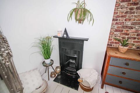 42 Berthglyd, Abergele, LL22 7HR