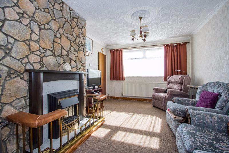 Glyndwr Road, Penarth 2 bed semidetached house £195,000