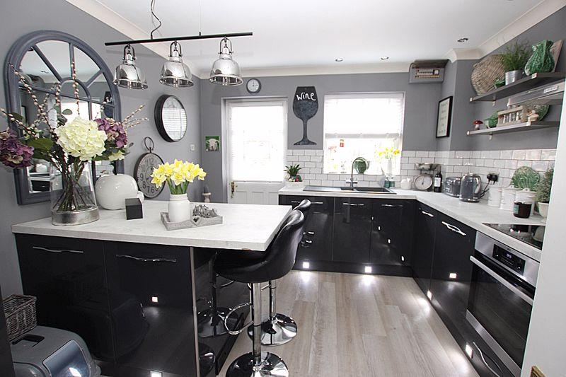 Breakfast Kitchen