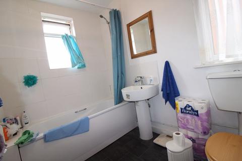 6 Douglas Road, Tonbridge, TN9 2ST