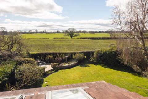 4 Blakelow Crescent, Blakelow, Nantwich, CW5 7EU