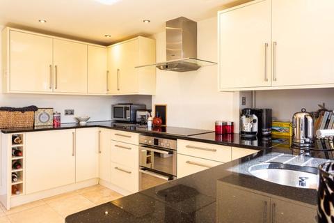 4 Blakelow Crescent, Blakelow, Nantwich, CW5 7EU