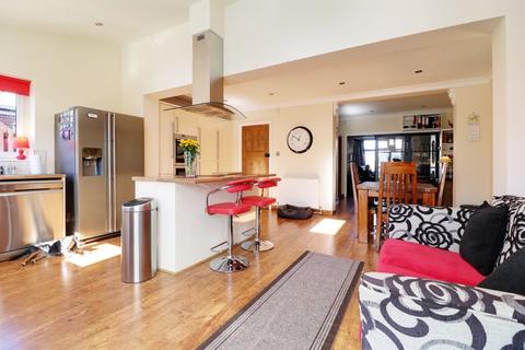 39 Abbey Road, Scunthorpe, DN17 1JW