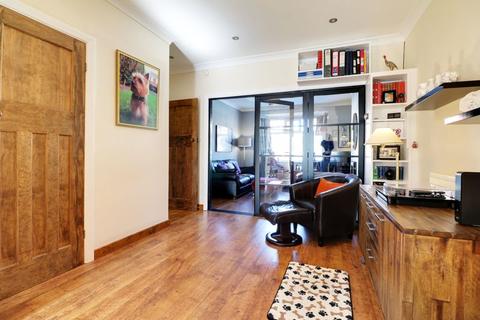 39 Abbey Road, Scunthorpe, DN17 1JW
