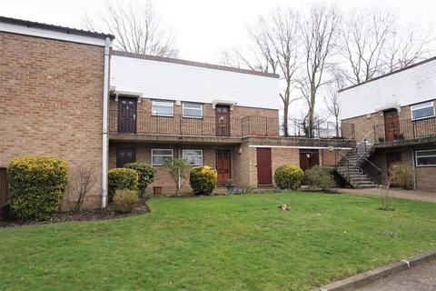 6 High Tor Close, Bromley, BR1 3LQ