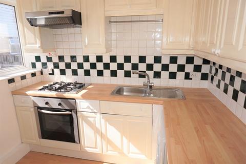 6 High Tor Close, Bromley, BR1 3LQ