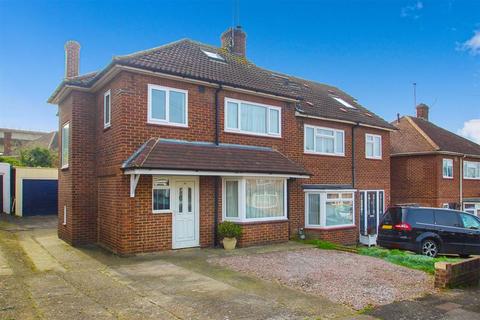 65 Brambletree Crescent, Rochester, ME1 3LQ