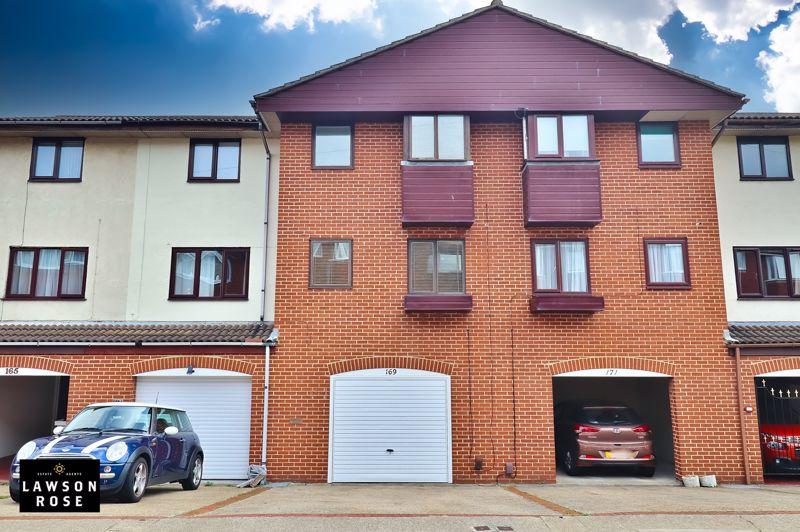 Haslemere Road, Southsea 3 bed terraced house £269,995