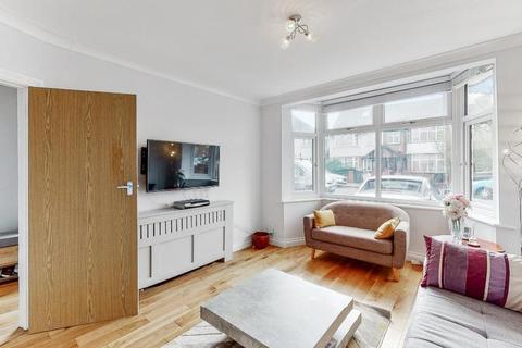 110 Mayfield Gardens, London, W7 3RD