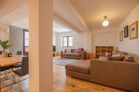 4 bedroom penthouse for sale, Dickinson Street, Manchester, M1 4LX