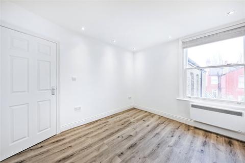 3 bedroom apartment to rent, Rudloe Road, London, SW12