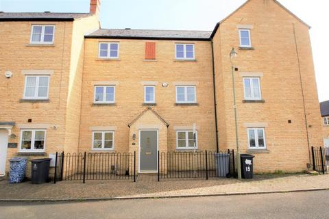 3 bedroom terraced house to rent, Pine Rise, Witney, Oxfordshire, OX28 1EZ