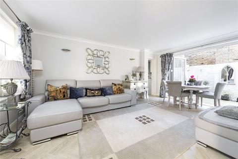 18 Waldo Close, London, SW4 9EY