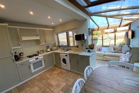 36 Sheffield Road, Woodhouse, Sheffield, S13 7ET