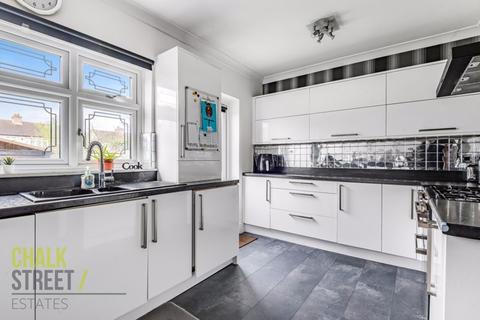 30 Cecil Avenue, Hornchurch, RM11 2NB