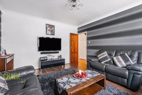 30 Cecil Avenue, Hornchurch, RM11 2NB
