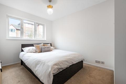 12 Bramston Road, London, SW17 0JR