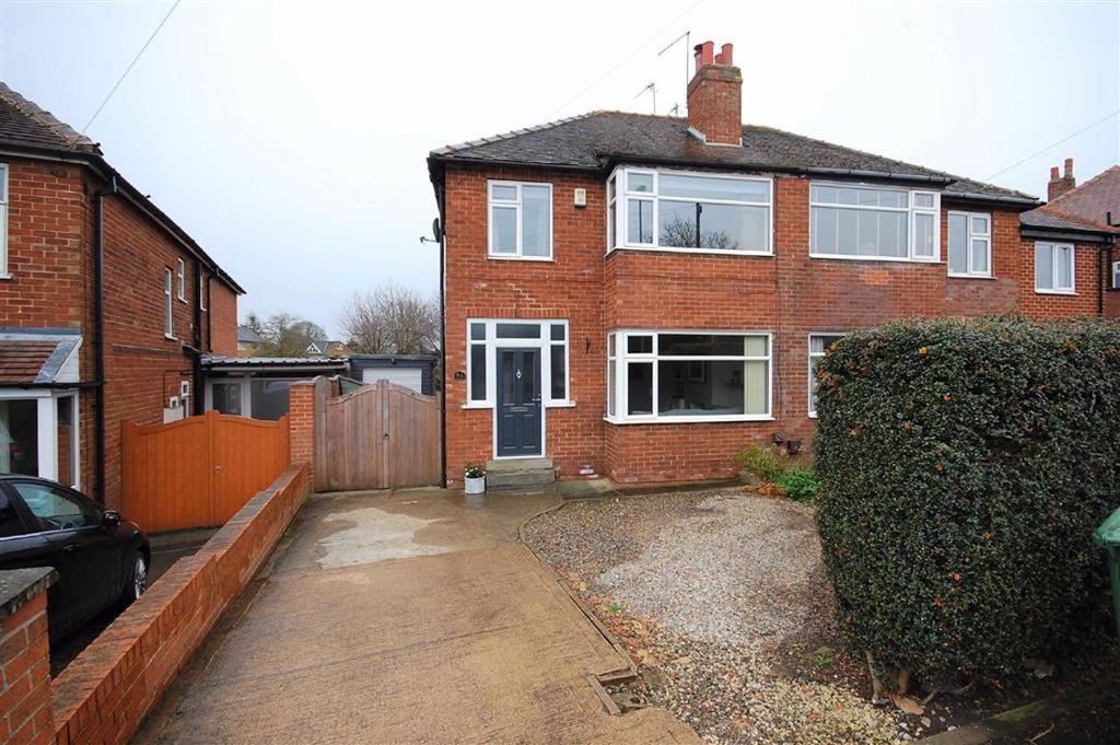 Alandale Crescent, Garforth, Leeds, LS25 3 bed semidetached house £