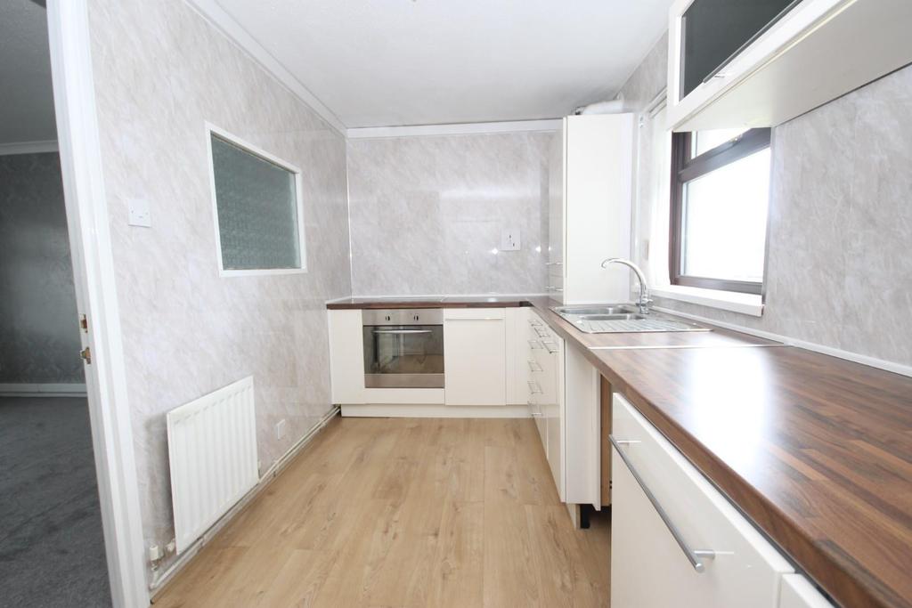 Ainsworth Way, Ormesby, Middlesbrough 1 bed flat £45,000