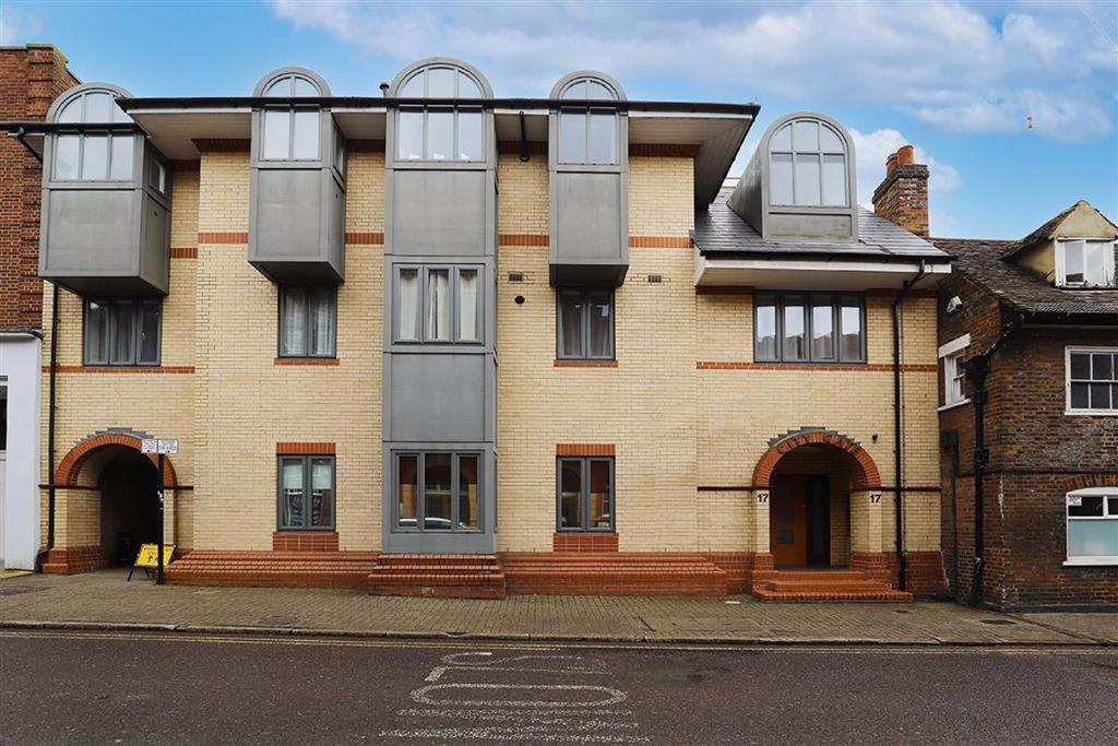 City Gate, St. Albans, Hertfordshire 2 bed flat £425,000