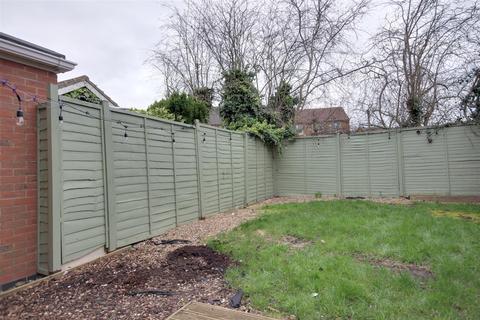 16 Berkshire Close, Beverley, HU17 8UW