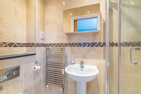 14 Apple Tree Close, High Wycombe, HP13 7PE