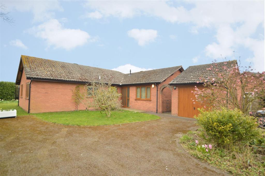 T6923  2 Sapcote Lane.jpg