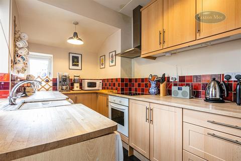30 Melbourn Road, Sheffield, S10 1NS