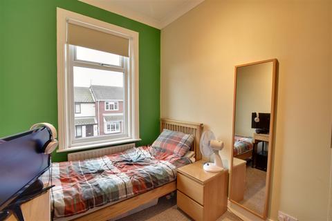 19 Roker Baths Road, Sunderland, SR6 9QF