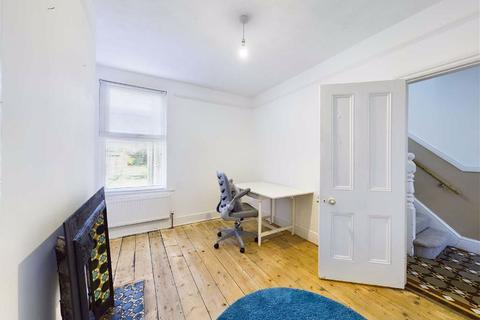 20 Hatfield Road, Gloucester, GL1 4LW