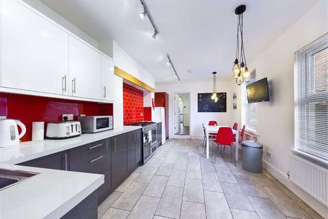 20 Hatfield Road, Gloucester, GL1 4LW