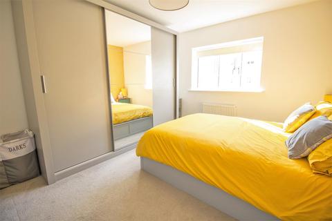 30 Anglia Way, Great Denham, Bedford, MK40 4SD
