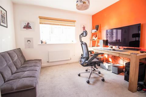 30 Anglia Way, Great Denham, Bedford, MK40 4SD