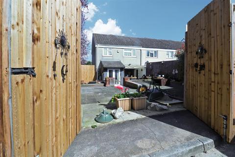 121 Fennells, Harlow, CM19 4RP
