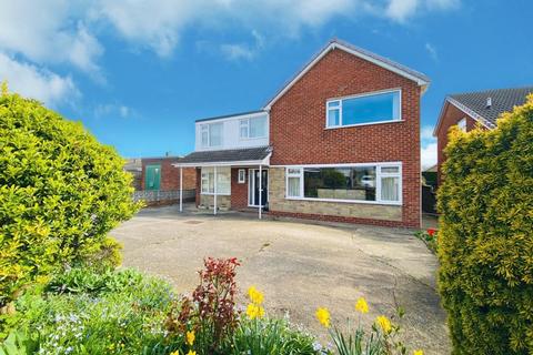 16 Draycott Avenue, Hornsea, HU18 1HH