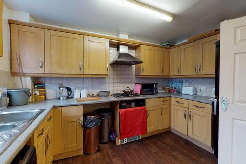 10 Dextor Close, Canterbury, CT2 7JB