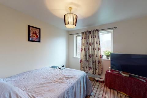 10 Dextor Close, Canterbury, CT2 7JB
