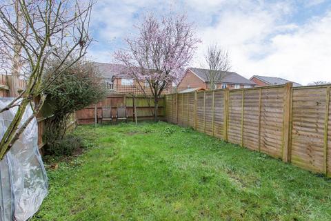 10 Dextor Close, Canterbury, CT2 7JB