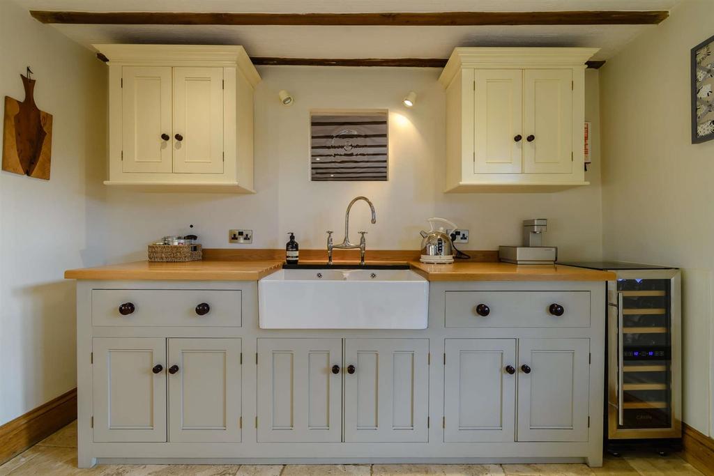 8457031-interior24-800.jpg